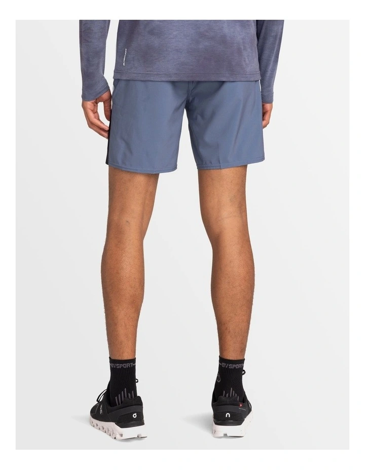 Omni Training Shorts 17 Inch in Blue image 2