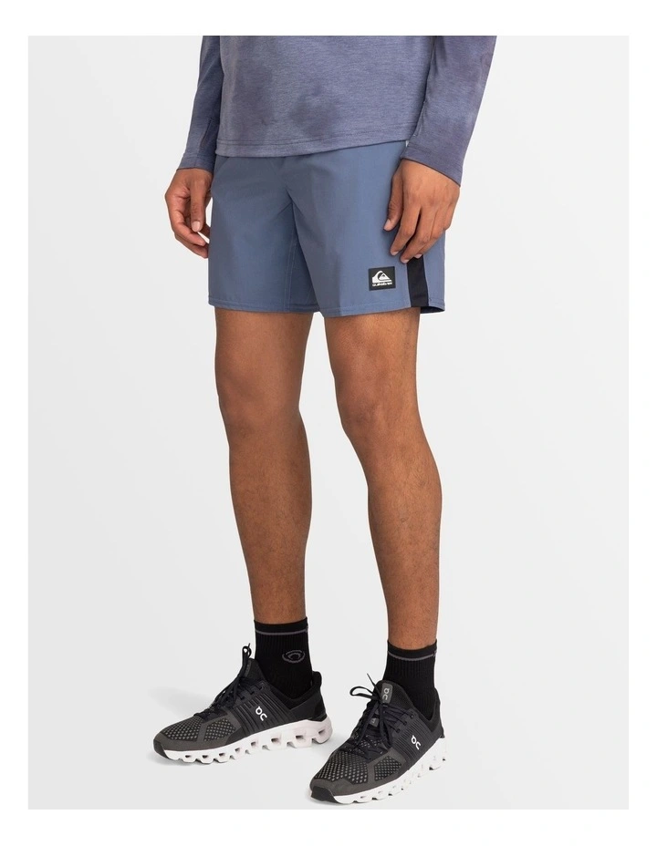 Omni Training Shorts 17 Inch in Blue image 3