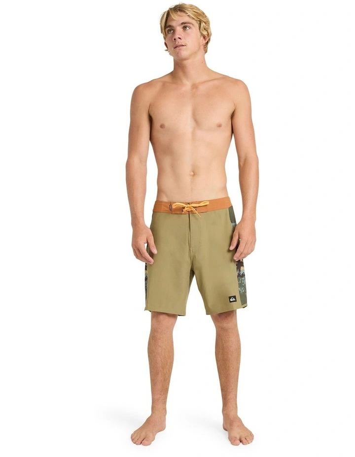 Surfsilk Arch 18 Inch Boardshorts in Grape image 5