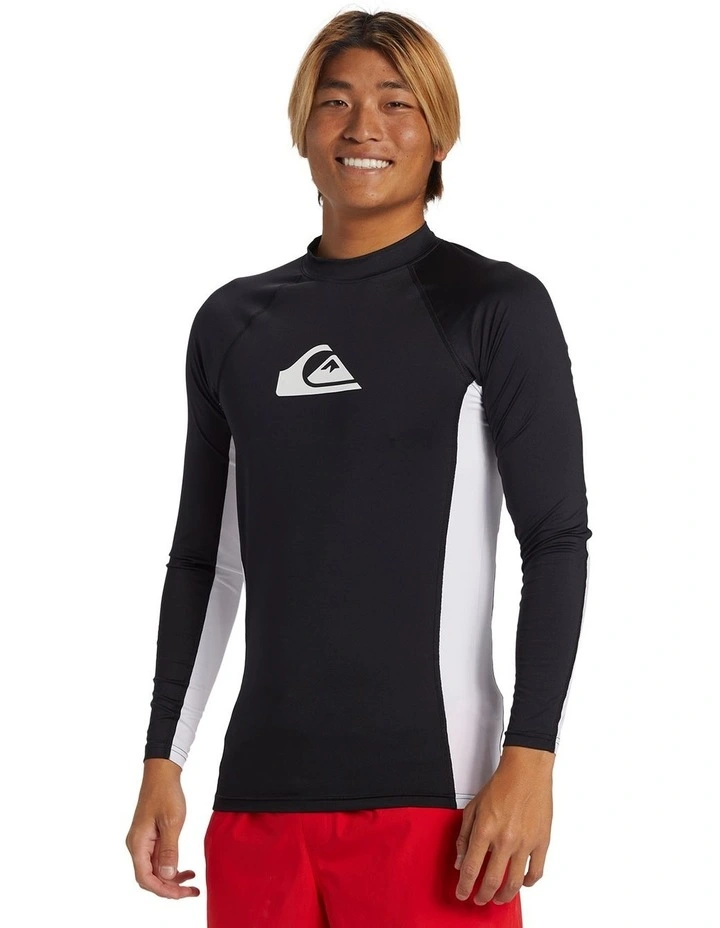 Everyday Long Sleeve Upf 50 Rash Vest in Black image 3