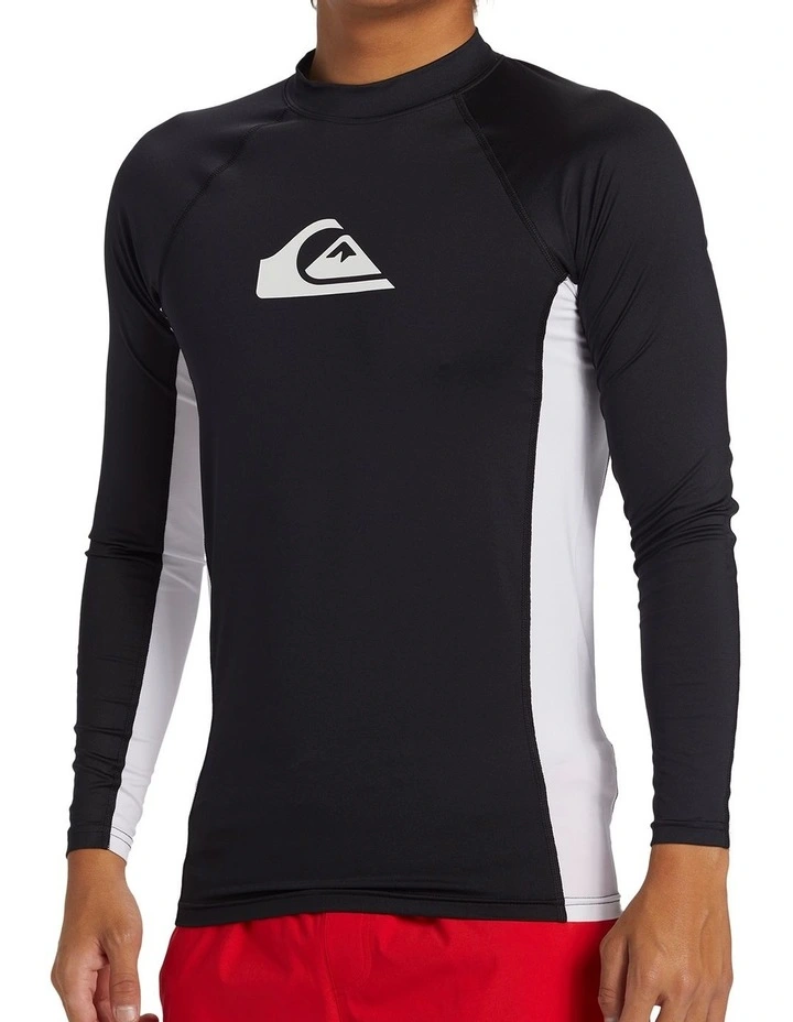 Everyday Long Sleeve Upf 50 Rash Vest in Black image 4