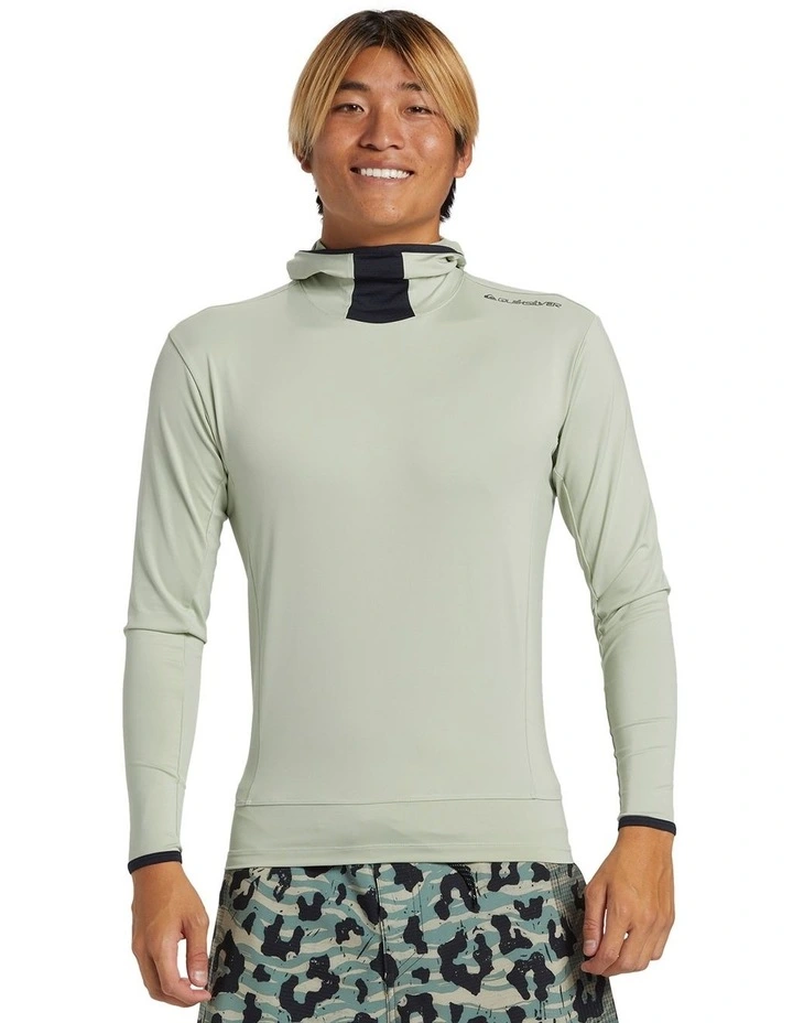 Highline Long Sleeve Upf 50 Hooded Rash Guard in Green image 1