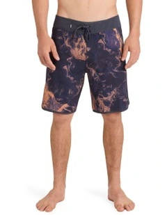 Highline Scallop 19 Inch Boardshorts in India Ink