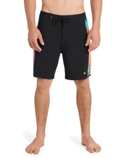 Surfsilk 19 Inch Boardshorts in Black