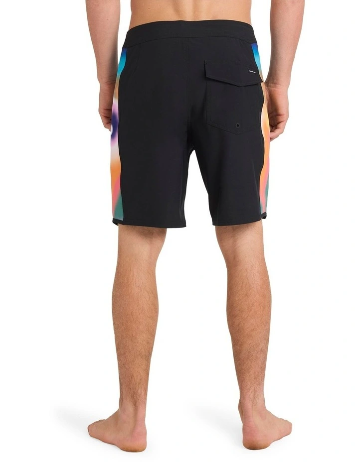 Surfsilk 19 Inch Boardshorts in Black image 2