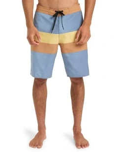 Everyday 20 Inch Boardshorts in China Blue Reconnect St