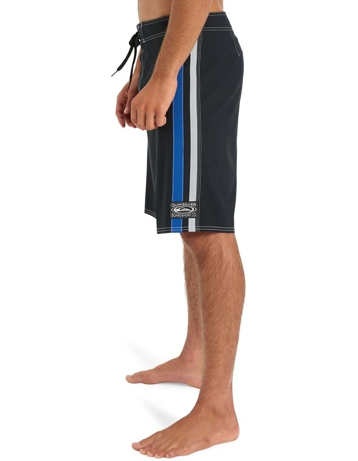 Interconnect 20 Inch Boardshorts in Black image 3