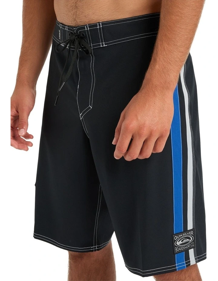 Interconnect 20 Inch Boardshorts in Black image 5
