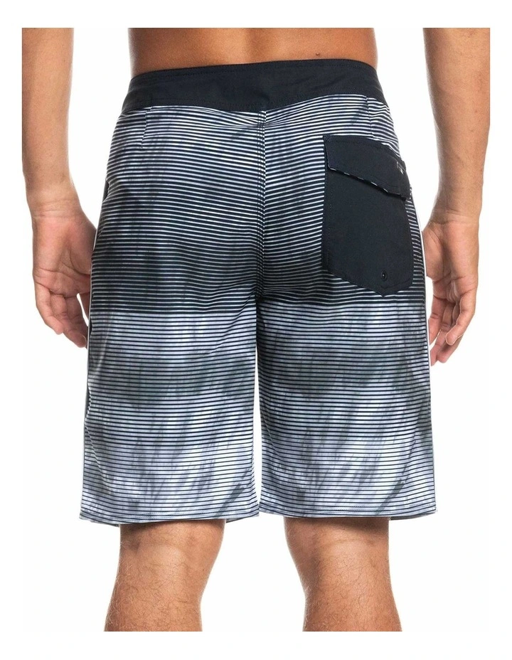 Surfsilk Massive 20 Boardshorts Grey image 3