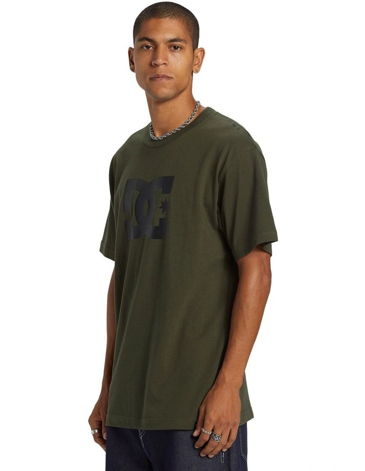 Star T-shirt in Olive image 3