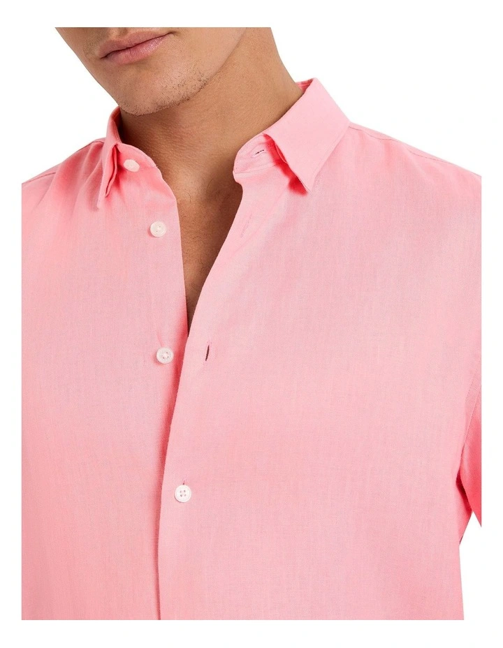 Felix Short Sleeve Linen Shirt in Bubblegum image 3