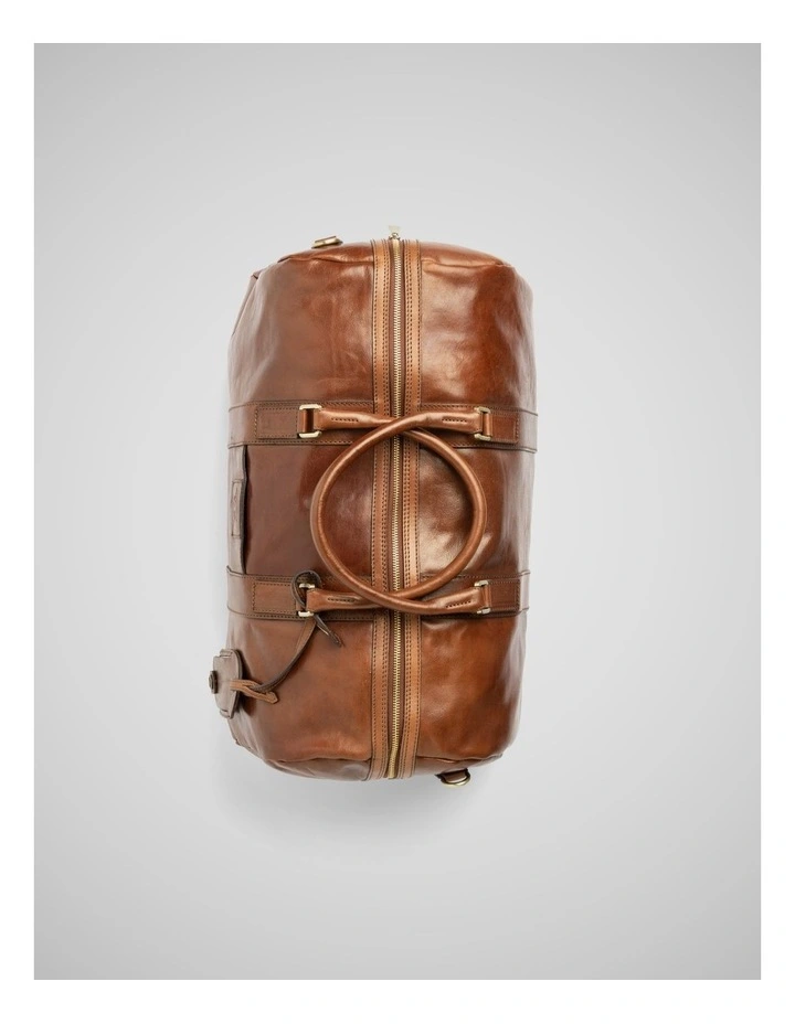 Cambridge Weekender Bag in Cognac image 3