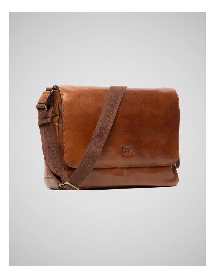 Cambridge Messenger Bag in Cognac image 2