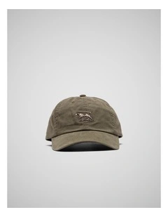 Signature cap in Forest