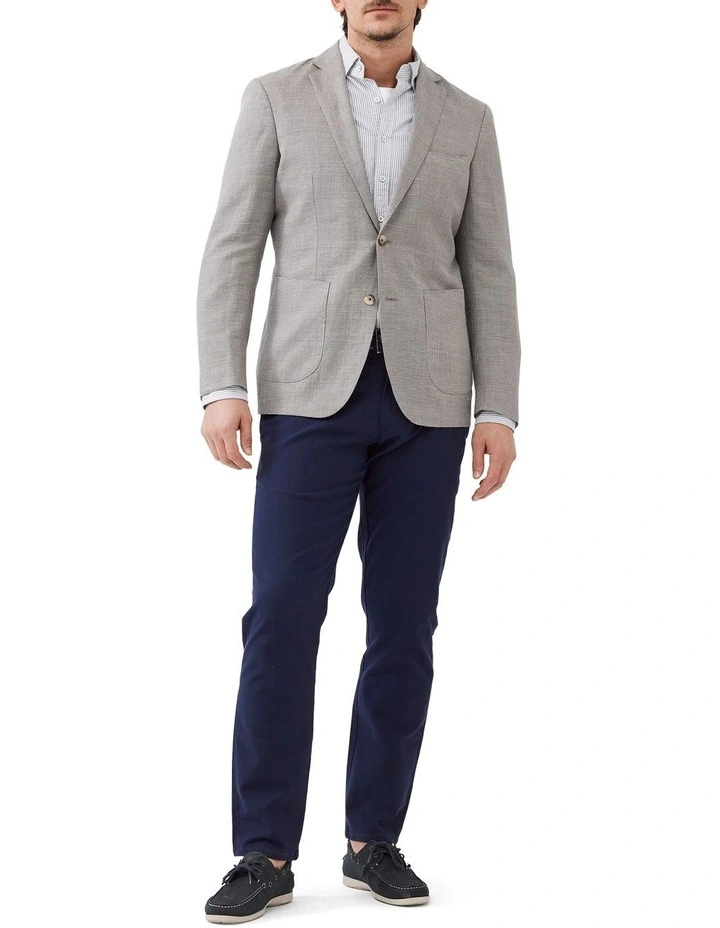 Fiordland Sports Fit Jacket in Grey image 2