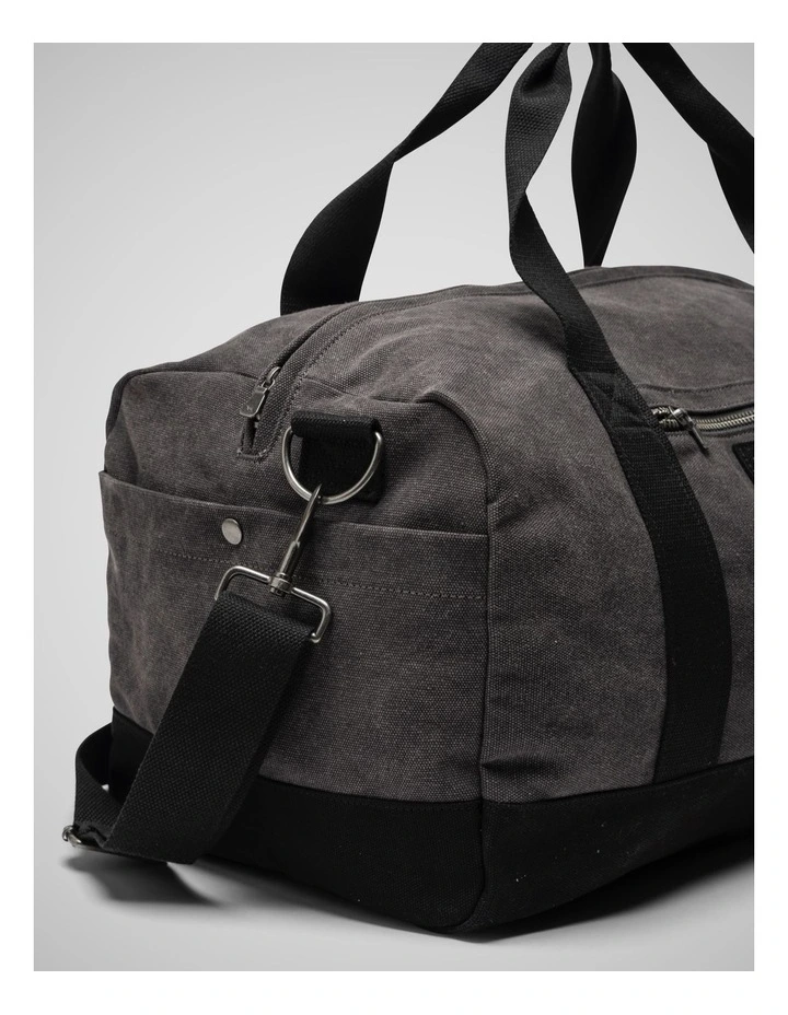 Foxton Duffle Bag in Charcoal/ Onyx image 6