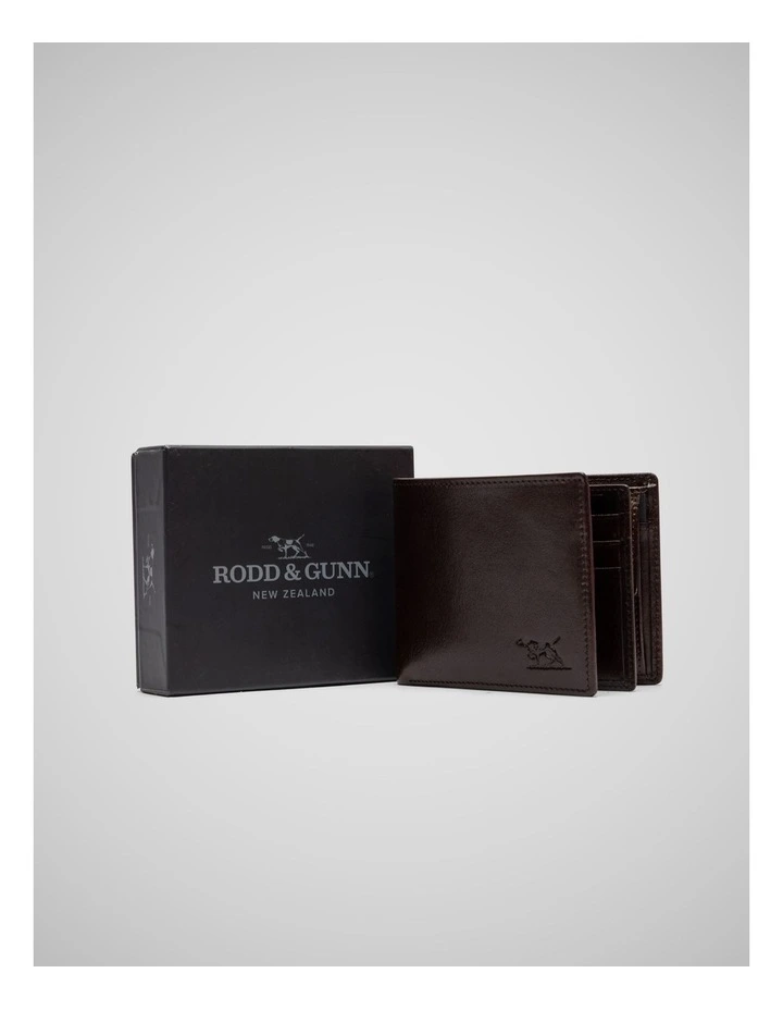 Wardville Pouch Wallet in Chocolate image 6
