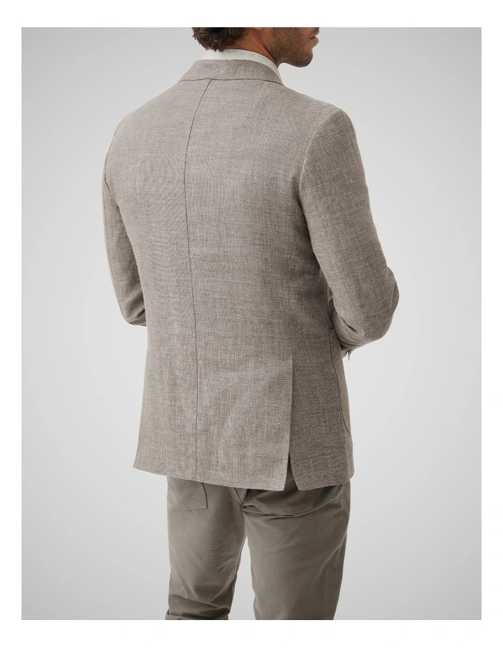 The Cascades Sports Fit Jacket in Mink image 3