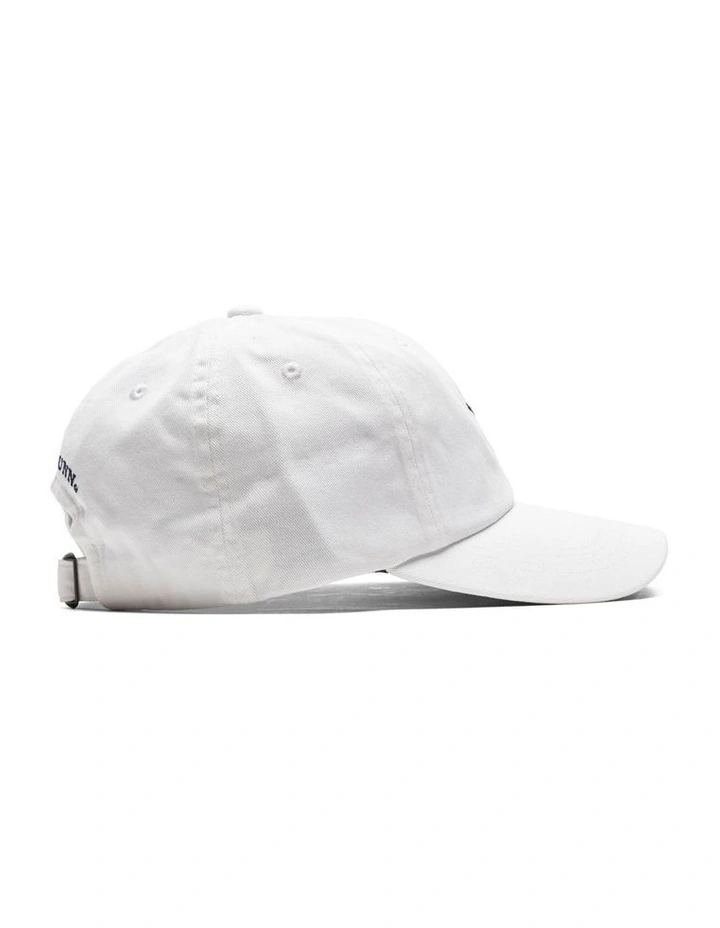 Cap in Snow Navy image 6