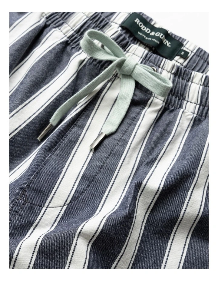 Rockville Resort 7" Short in Indigo image 5