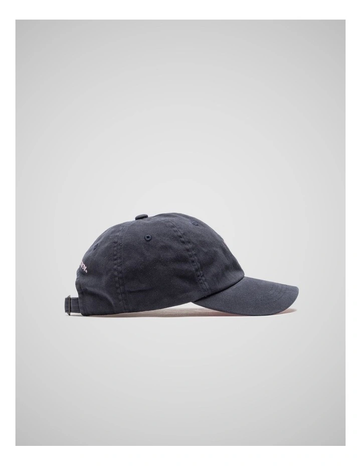 Cap Petite in Navy image 5