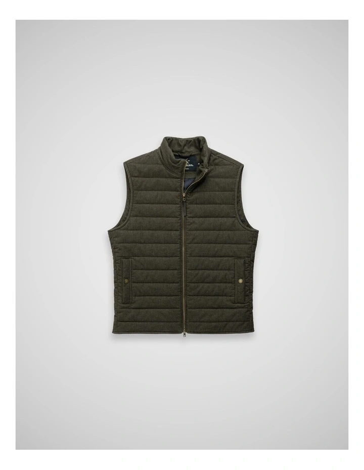 Dunedin Road Vest in Moss image 4