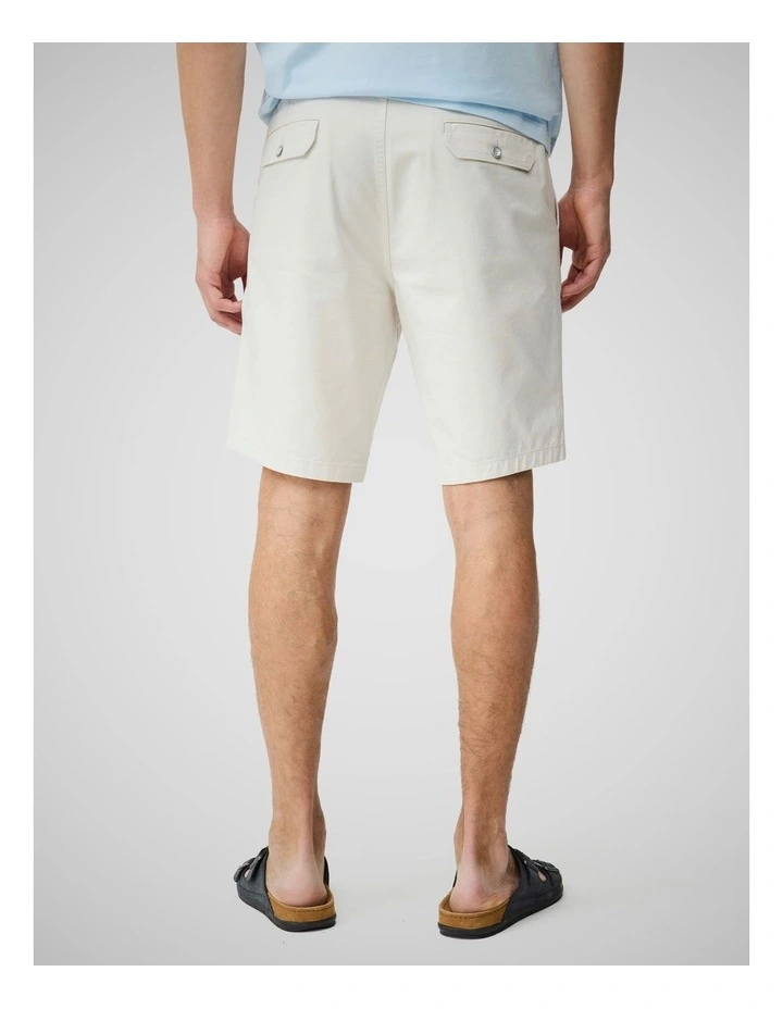 The Gunn 9 inch Short in Coconut image 3