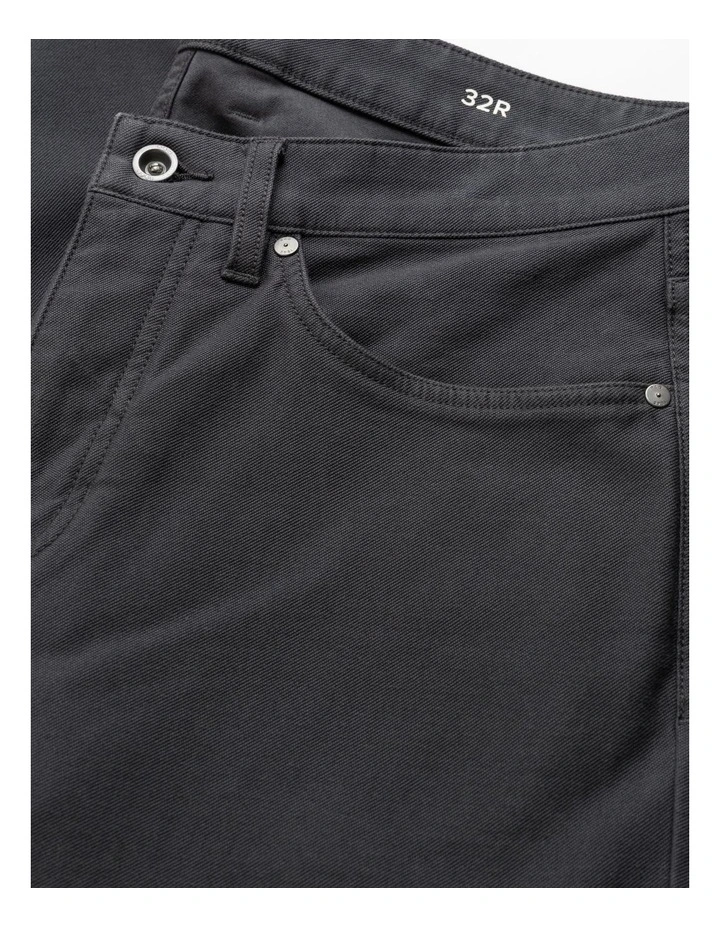 Motion 2 Straight Jean Long Leg in Coal image 7