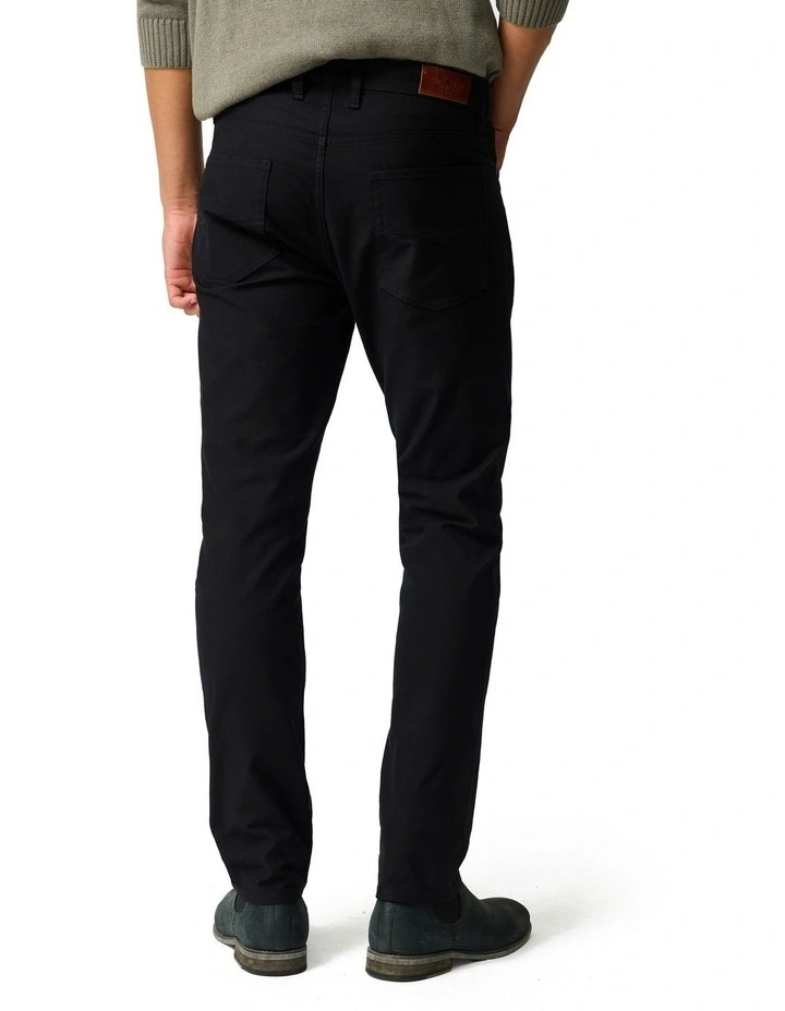 Motion 2 Straight Jean Long Leg in Onyx image 3