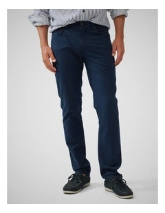 Gunn Straight Fit Regular Leg Jean in Navy
