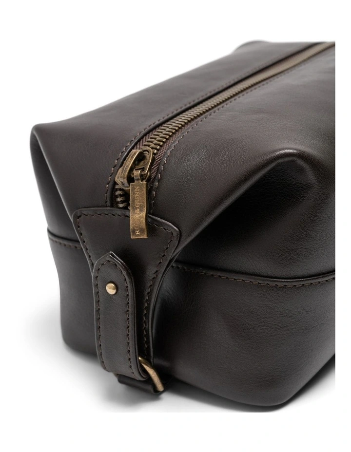 Kingston Shave Bag in Chocolate image 4