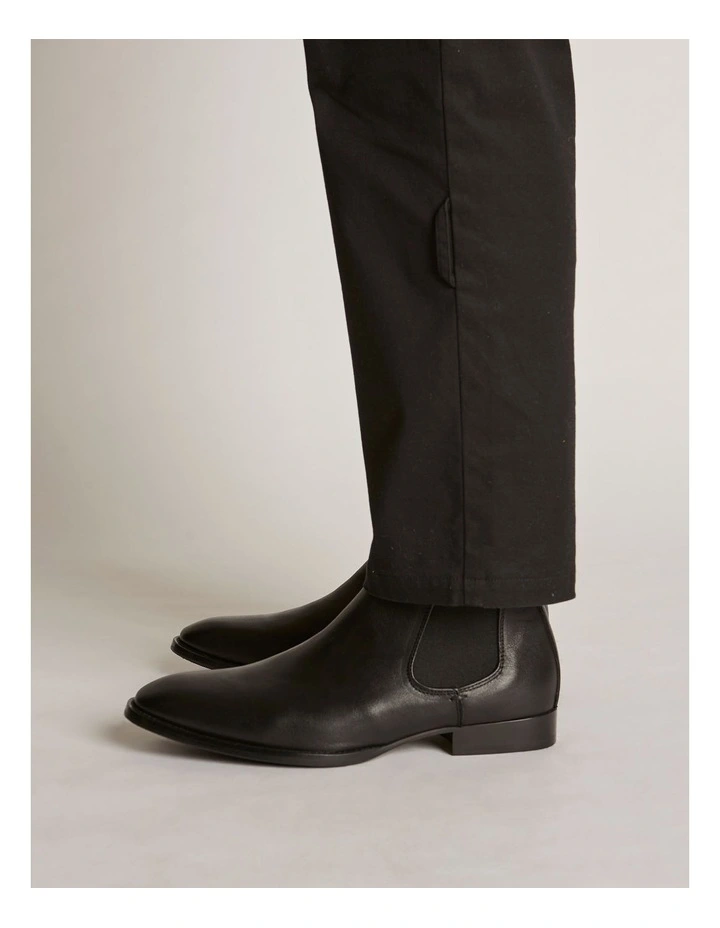 Dakota Leather Chelsea Boots in Black image 2