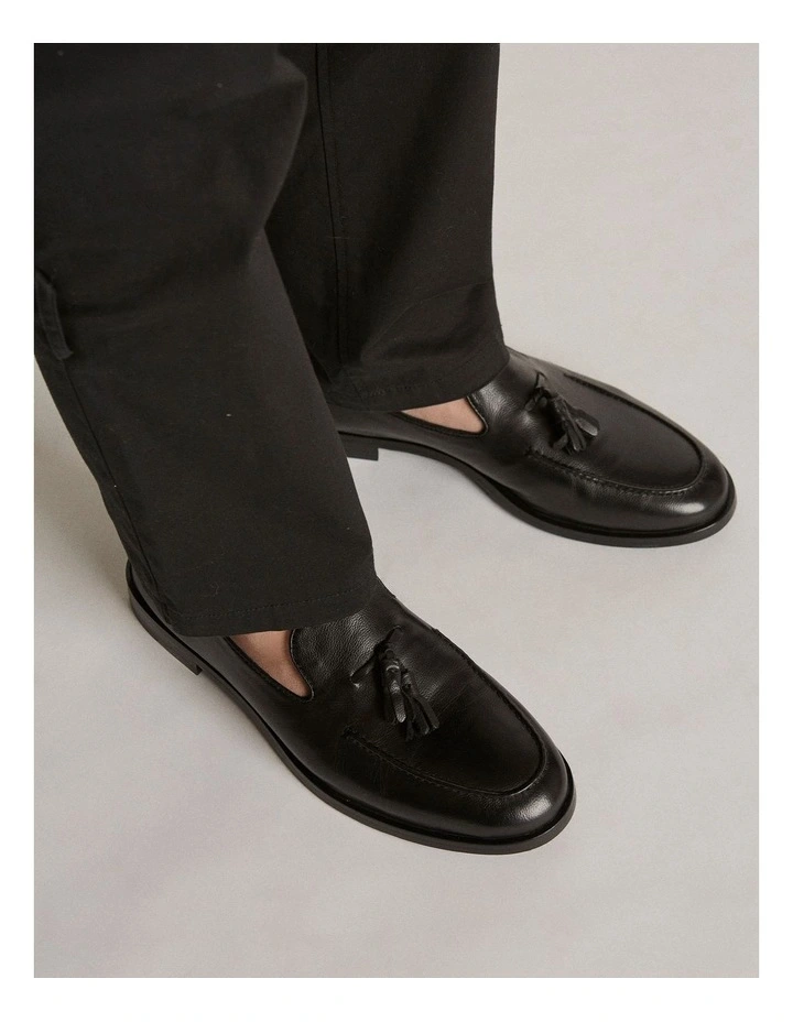 Elias Tassel Loafers in Black image 2