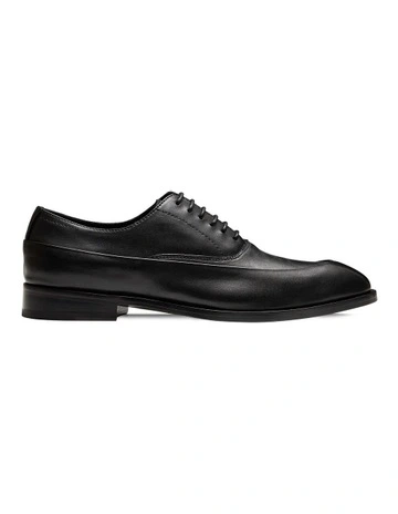 Fulton Oxford Shoes in Black