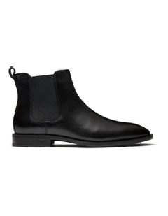 Callaway Chelsea Boots in Black