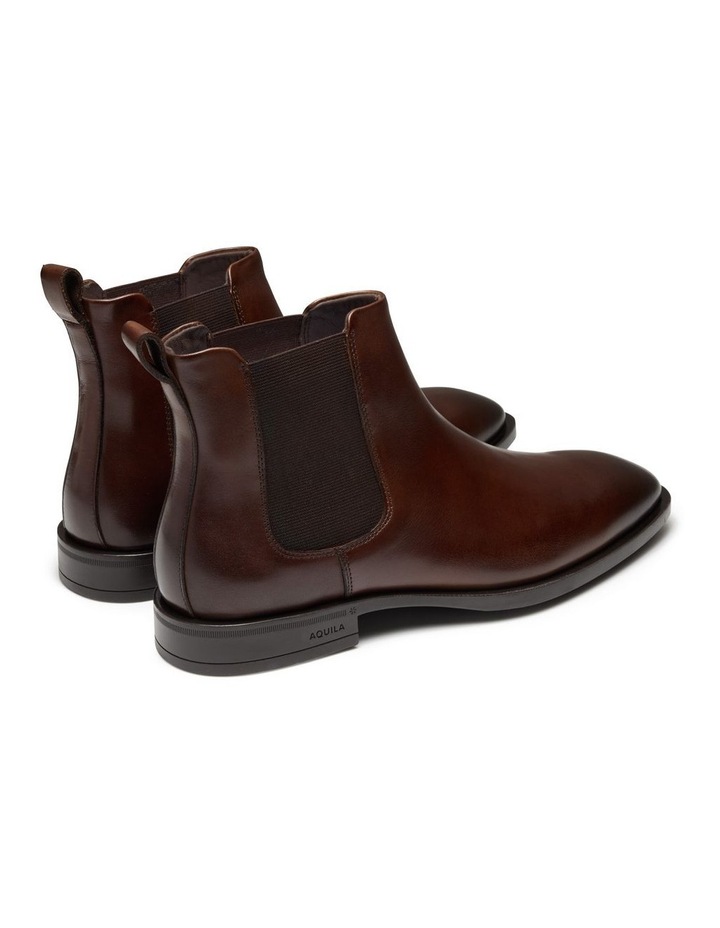 Callaway Chelsea Boots in Brown image 4
