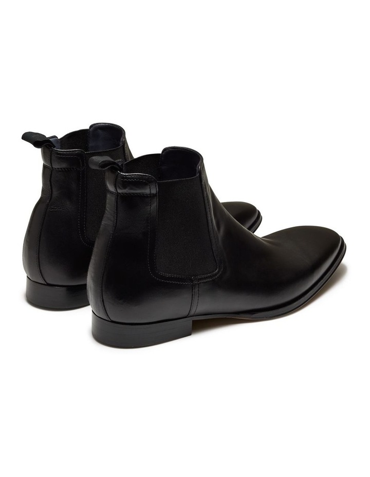 Osbourne 2.0 Leather Chelsea Boots in Black image 5