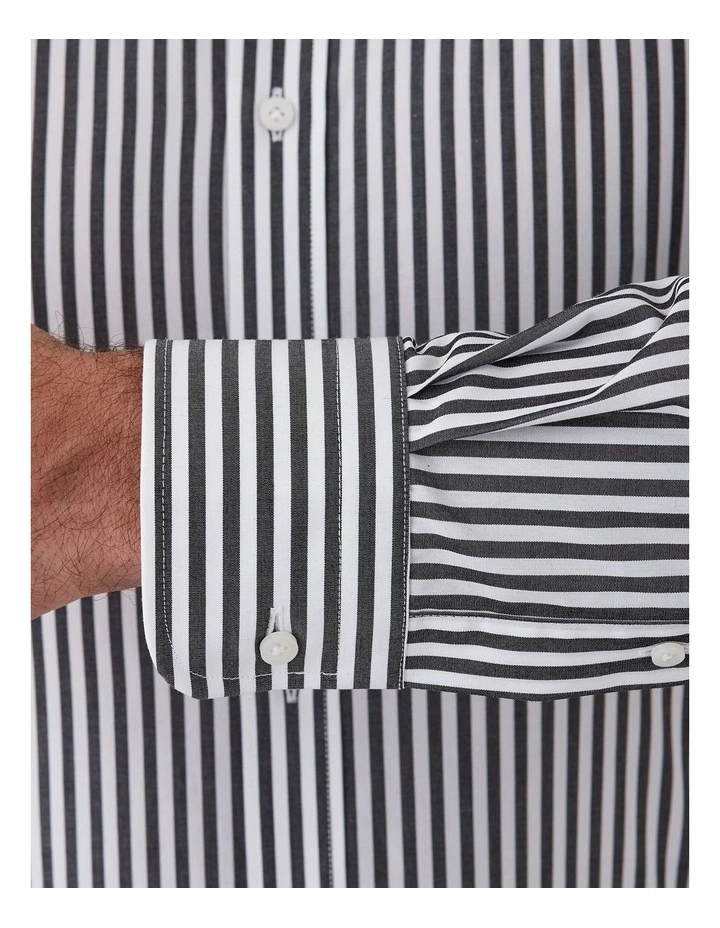 Carlton Modern Fit Shirt in Black image 4