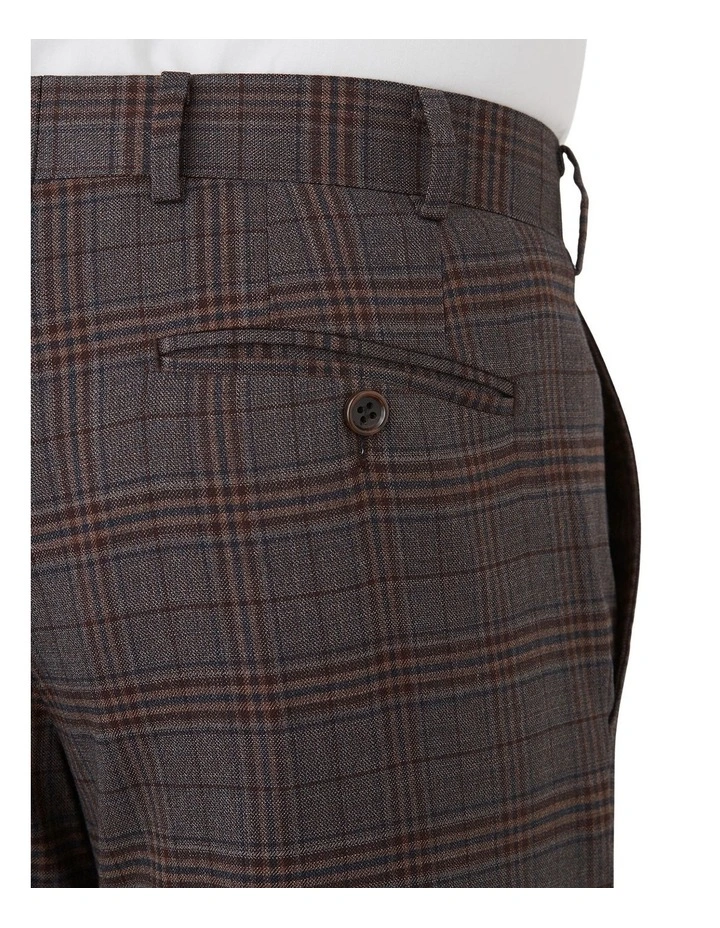 Kingsbury Slim Fit Trouser in Mahogany image 4