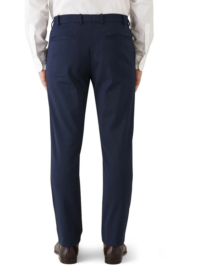 Modern Fit Foden Stretch Trouser Dark Navy image 2