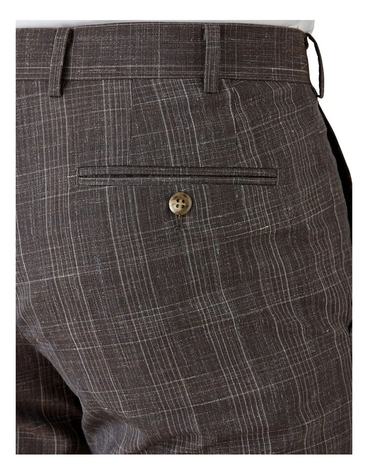 Interceptor Modern Fit Trouser in Brown image 4