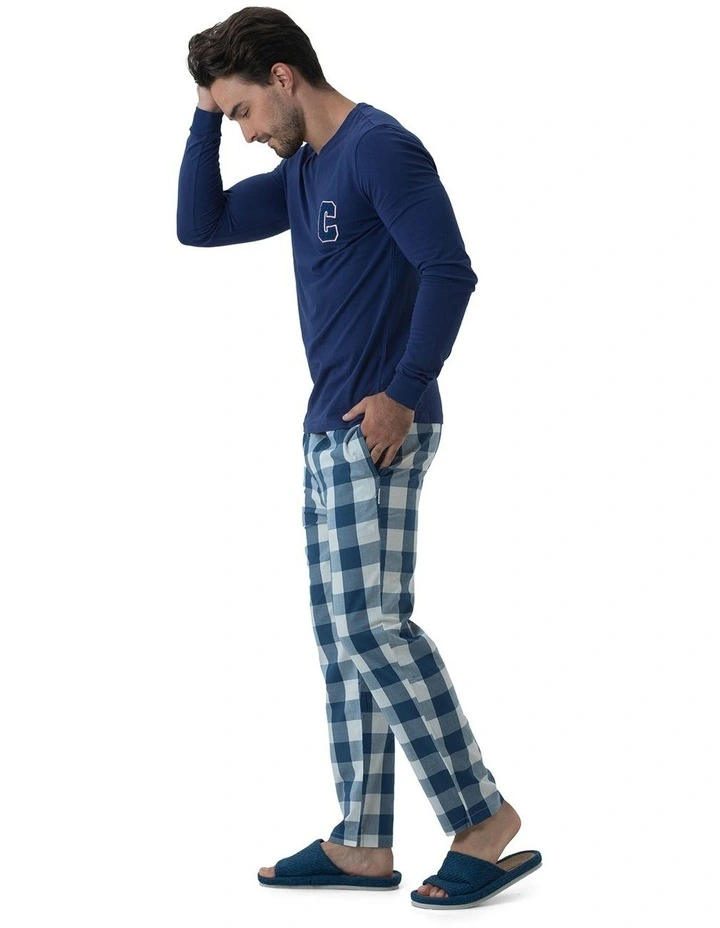 California Pyjama Set in Navy image 3