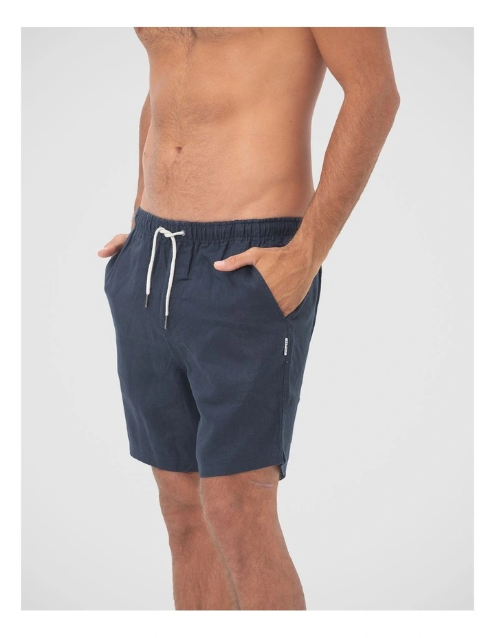 Linen Short in Navy image 3