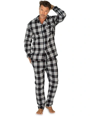 Harbour Flannel PJ Set in Navy/Multi
