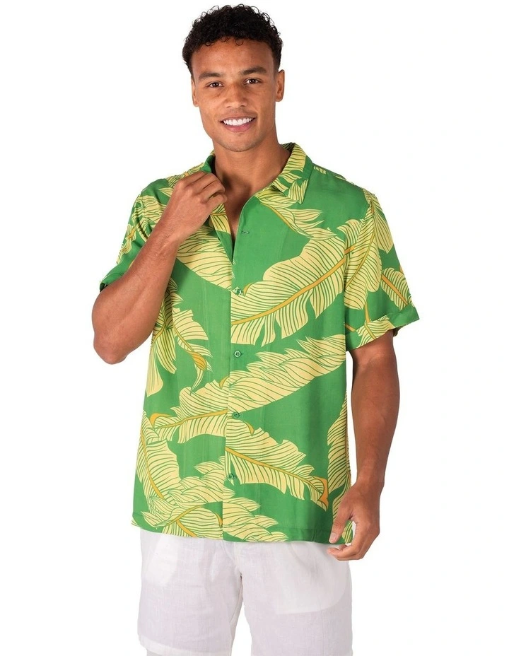 Kelly Camper Short Sleeve Shirt in Green image 1