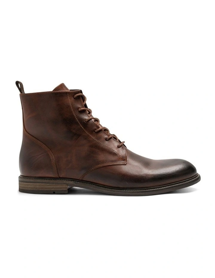 Portal Military Boot in Cognac image 1