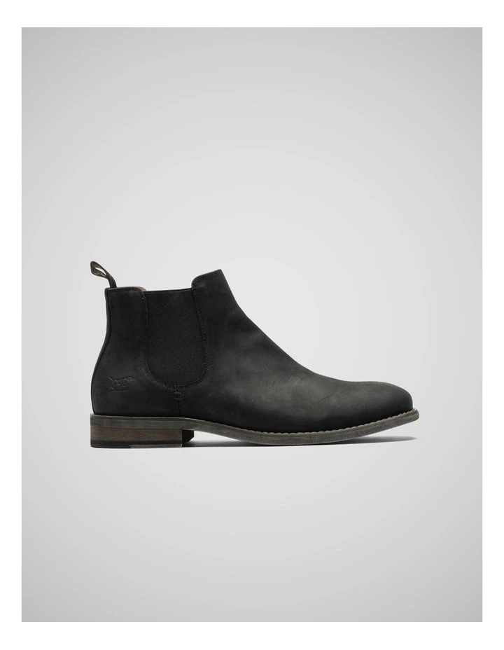 Ealing Chelsea Boot in Nero image 1