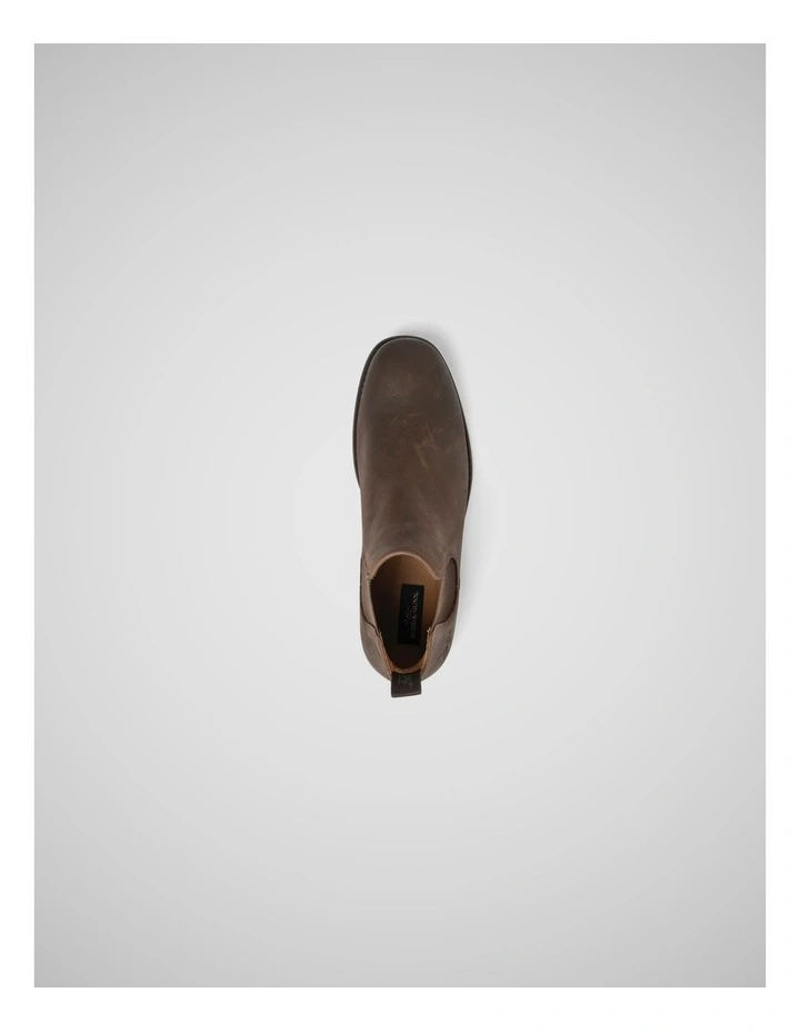 Ealing Chelsea Boot in Chocolate image 6