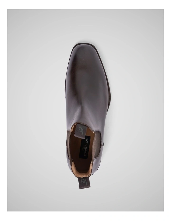 Farmlands Chelsea Boot in Chocolate image 6