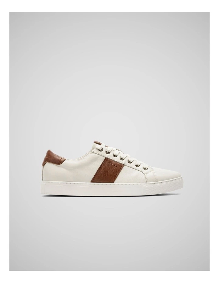 Endeavour Cruise Sneaker in Chalk image 1